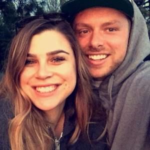 Meet your Posher, Sidney